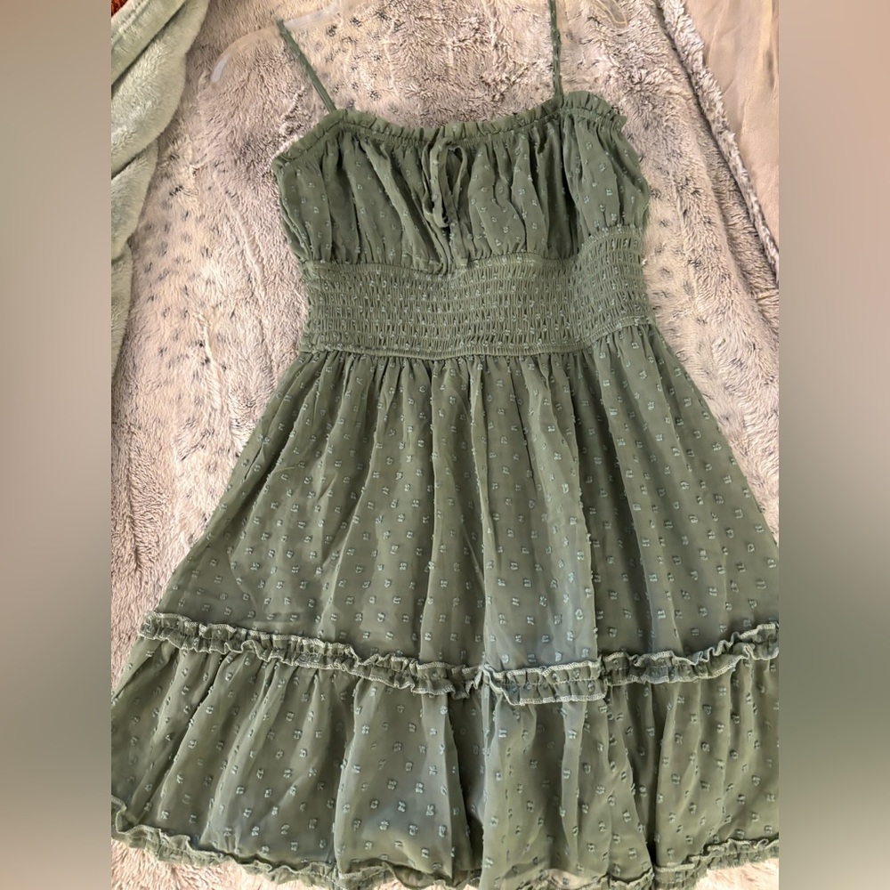Francesca’s green dress ~ size M